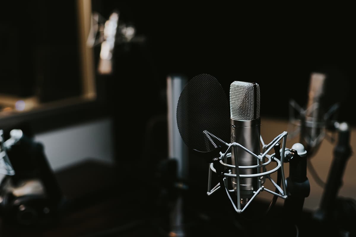 Top 5 Podcasts That Will Make You Feel Smarter